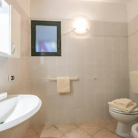 Alla Corte Di Angera Apartment Angera